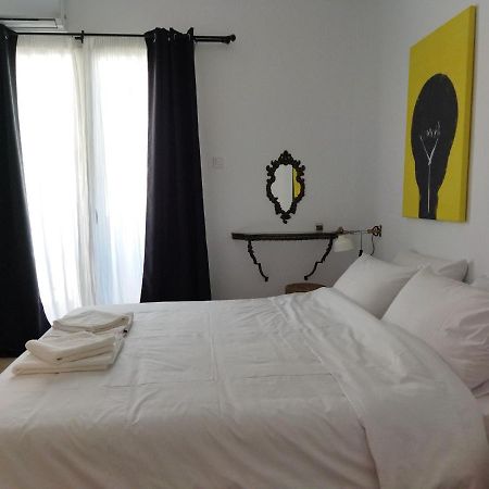 Minimal Apartment By The Beach Corinth المظهر الخارجي الصورة