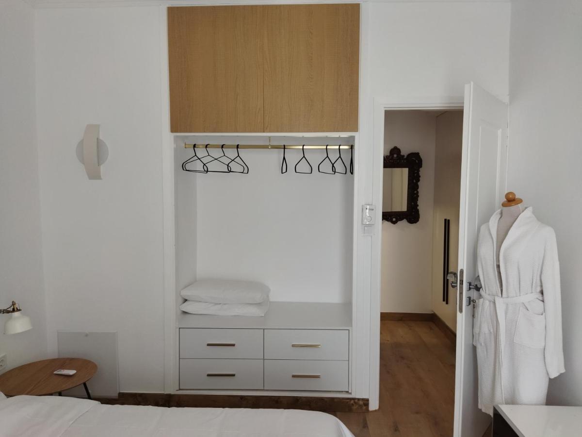 Minimal Apartment By The Beach Corinth المظهر الخارجي الصورة